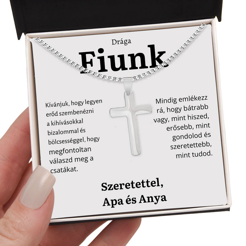 9C Draga Fiunk – Kereszt Nyaklánc a Szülőktől